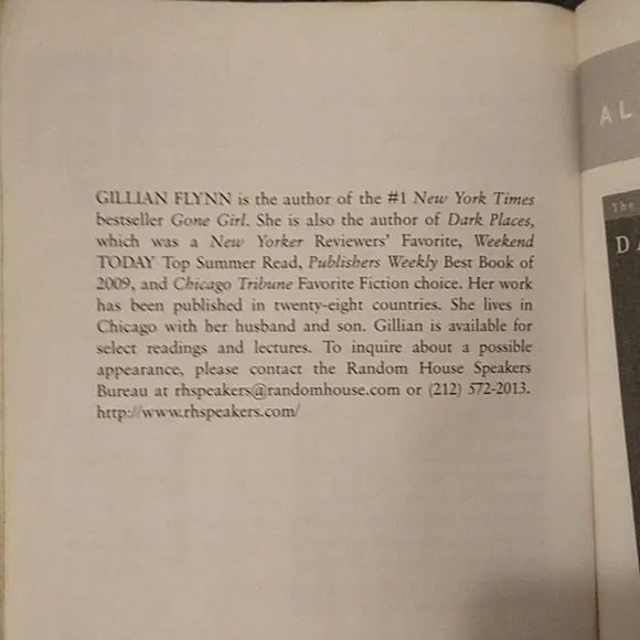 🎈 3/$12! 2 AWESOME BOOKS!!!! - Picture 9 of 11